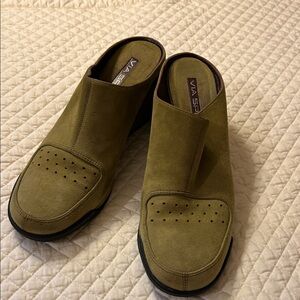 VIA SPIGA Olive Suede Men’s Slip-On Loafers